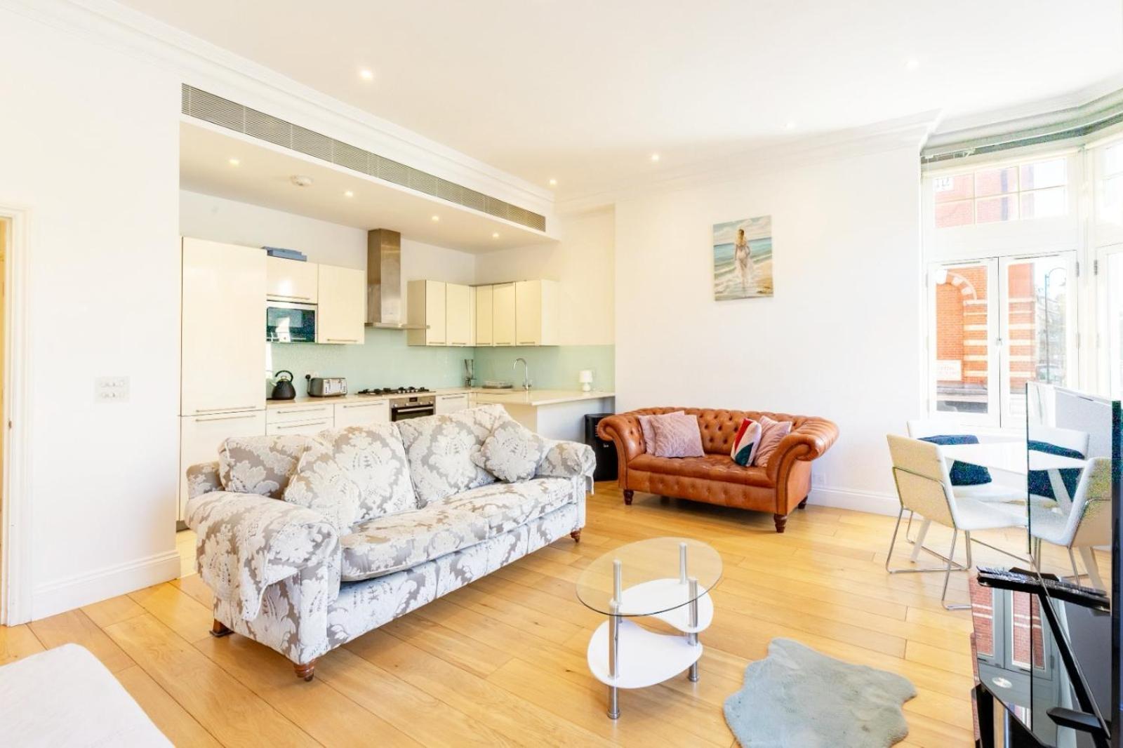 3 Bedrooms Luxurious Apartment In Knightsbridge Harrods 5 Minutes Appartement